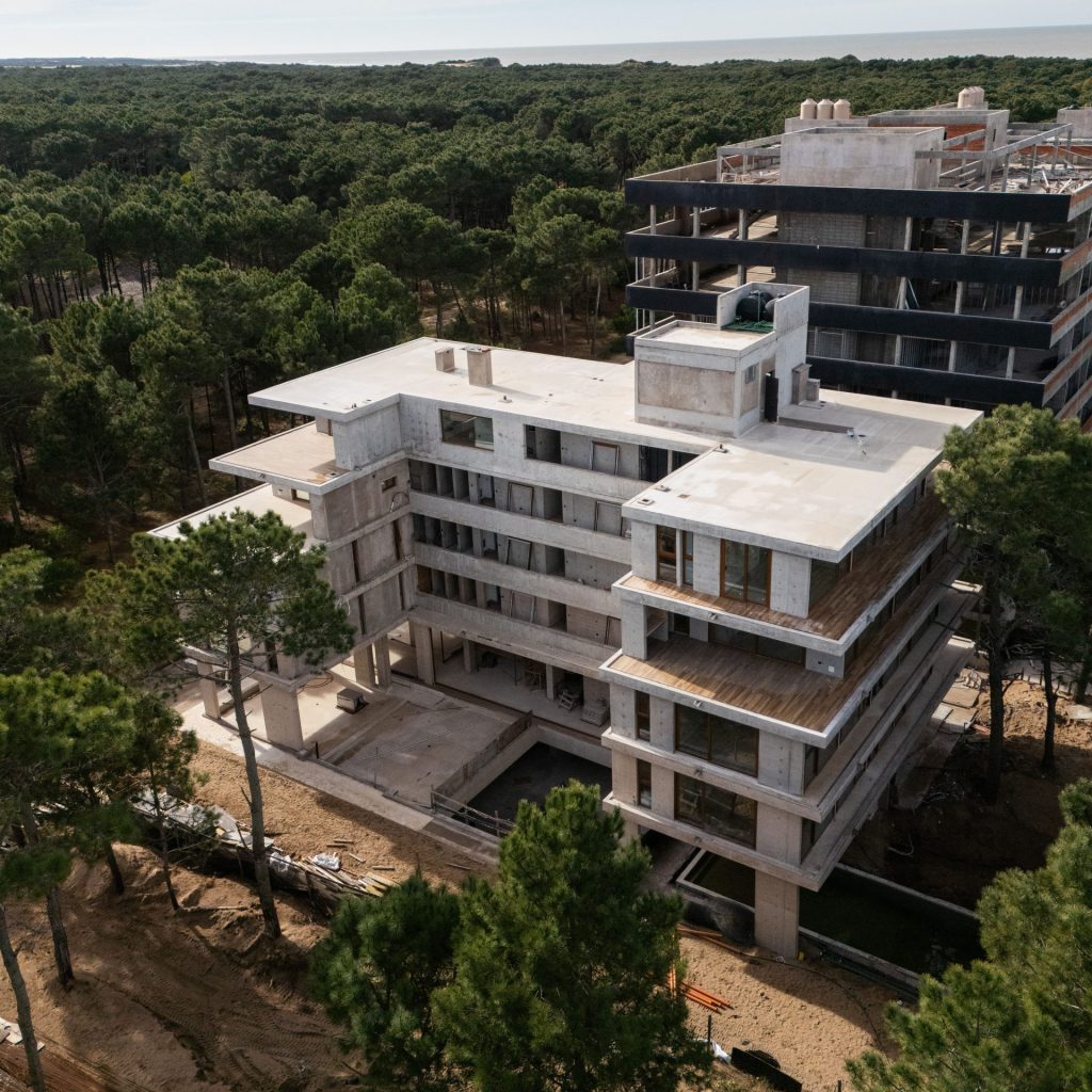 DJI_20250703123338_0518_D